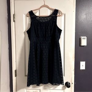 Navy Lace lined dress size 16 Trixxi